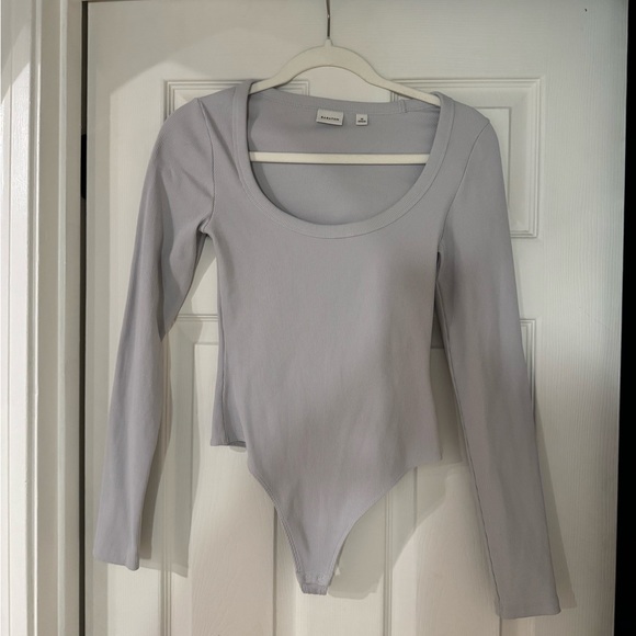 Aritzia Tops - ARITZIA Babaton Scoop Neck Long-Sleeve Bodysuit